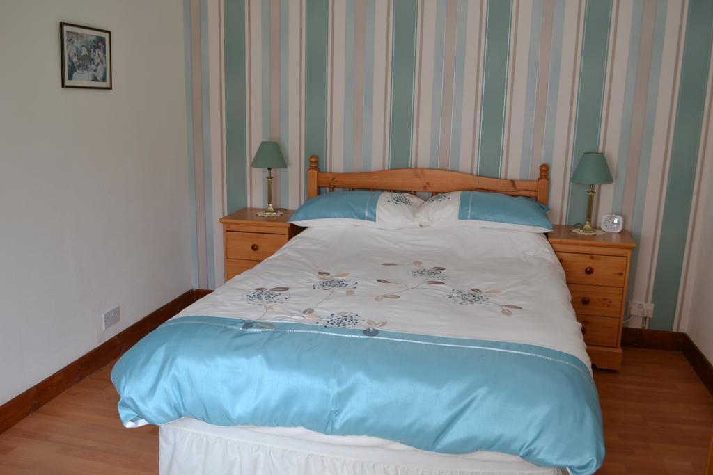 Belvedere Holiday Home Whitehills Exteriör bild
